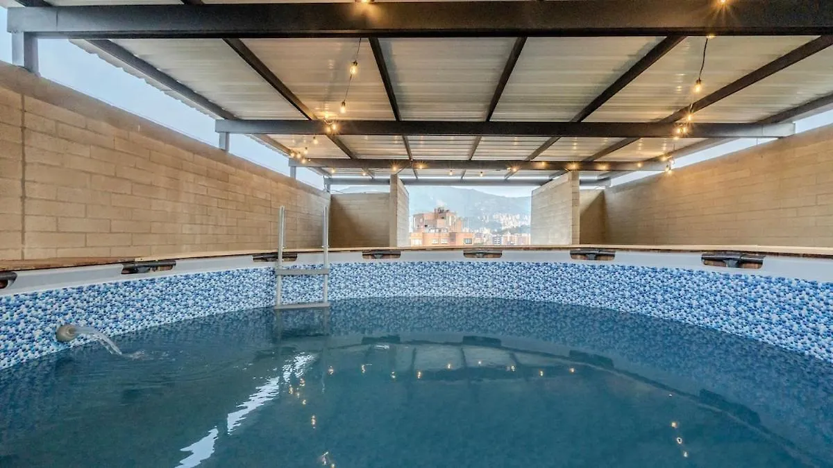 Апартаменты Apartamento En Laureles Con Piscina Y Parquedero 802 Медельин