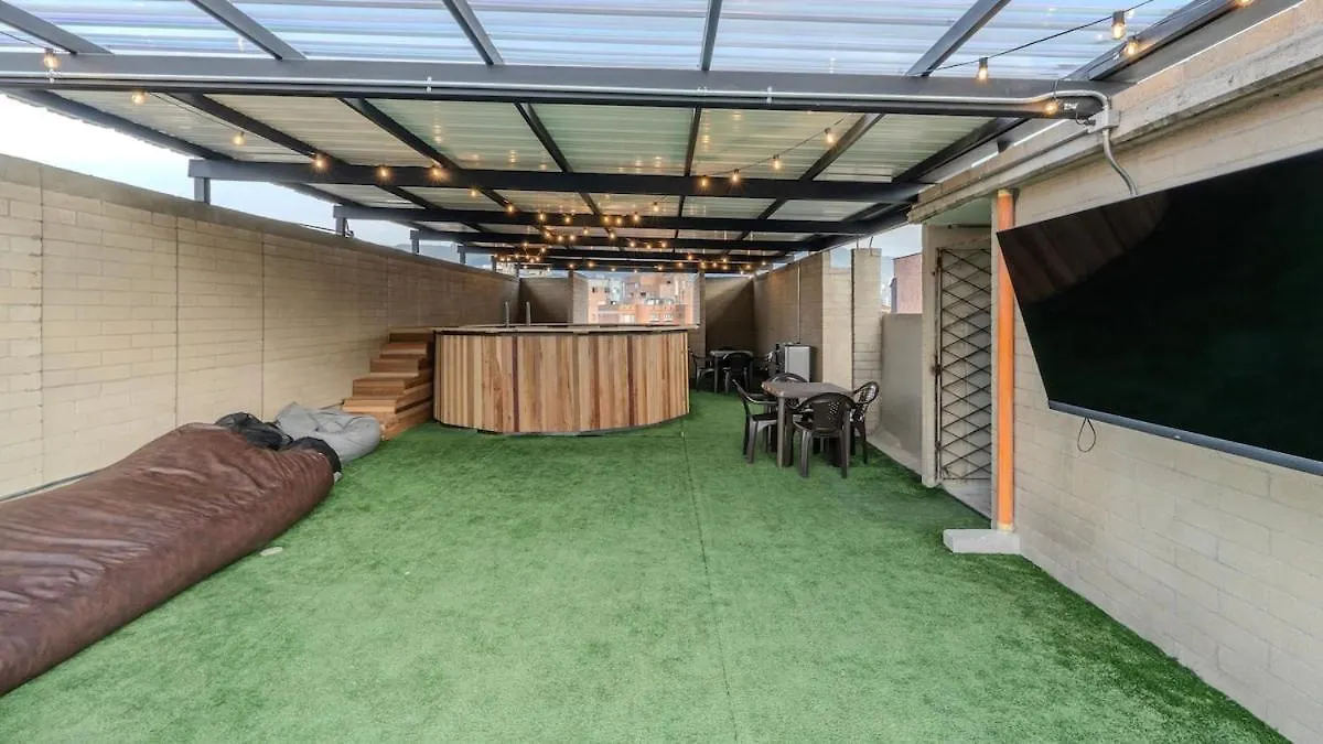 Apartamento En Laureles Con Piscina Y Parquedero 802 Medellín